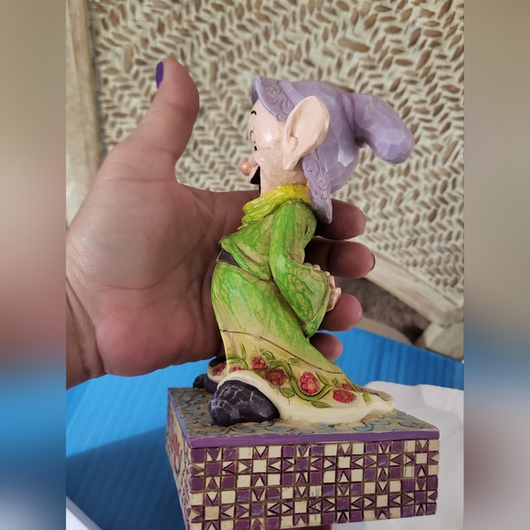 Jim Shore Dopey Disney Traditions Figurine "Simply Adorable" - Picture 8 of 9